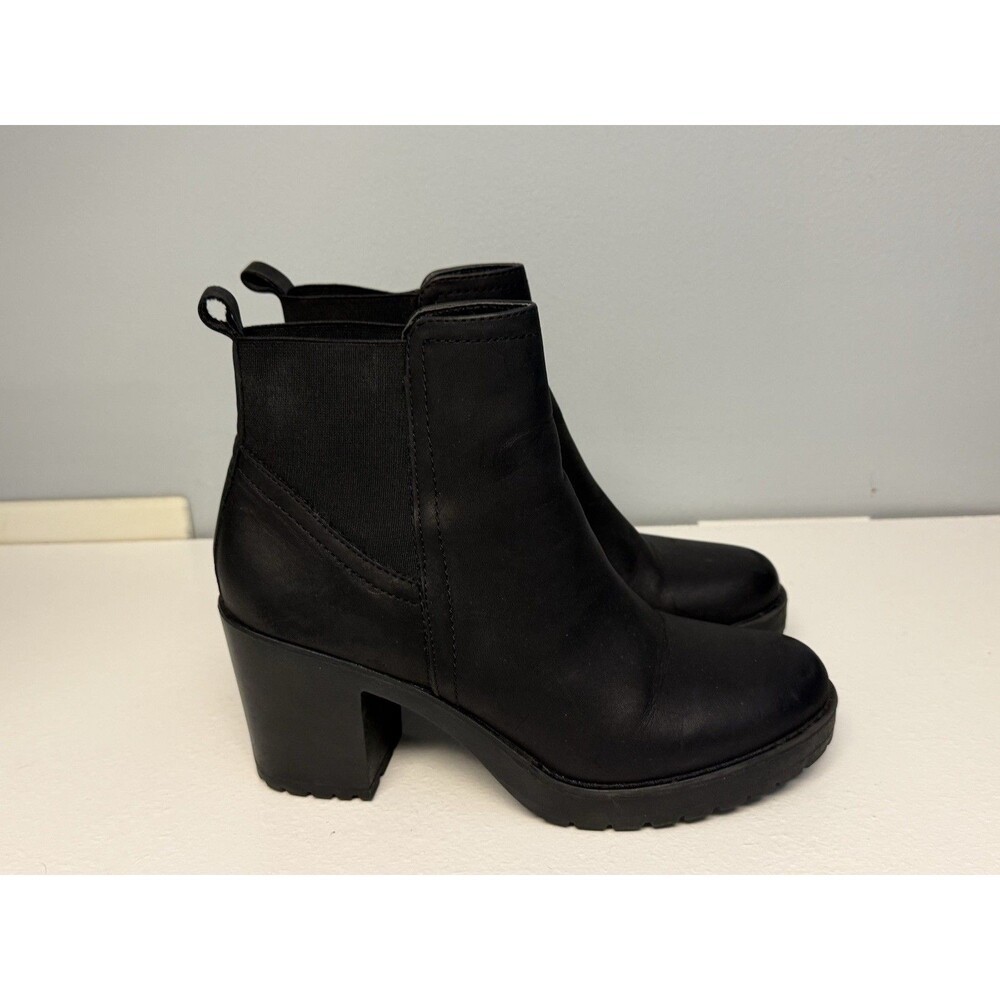 X Appeal Womens Chelsey Black Ankle Boots 10